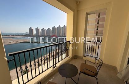 Apartment - 2 Bedrooms - 3 Bathrooms for rent in Viva West - Viva Bahriyah - The Pearl Island - Doha