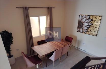 مجمع سكني - 6 غرف نوم - 5 حمامات للايجار في Al Sakhama - الدوحة