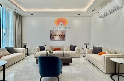 Villa - 5 Bedrooms - 7+ Bathrooms for rent in Al Thumama - Al Thumama - Doha