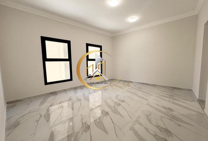 60613660 - Property Image 2