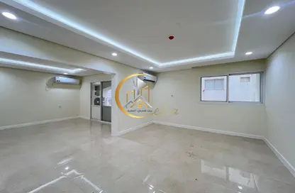 Apartment - 3 Bedrooms - 3 Bathrooms for rent in Musheireb Tower - Musheireb - Musheireb - Doha