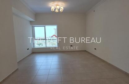 Apartment - 2 Bedrooms - 3 Bathrooms for rent in Lusail Marina Heights - Marina District - Lusail