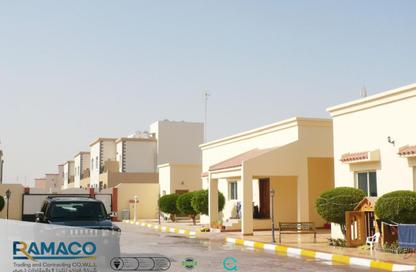 مجمع سكني - 3 غرف نوم - 3 حمامات للايجار في شارع المطار القديم - طريق المطار القديم - الدوحة