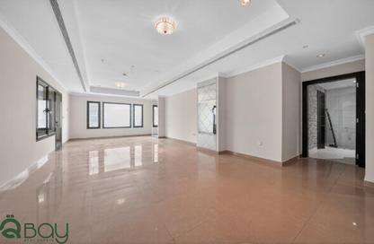 Apartment - 1 Bedroom - 2 Bathrooms for rent in East Porto Drive - Porto Arabia - The Pearl Island - Doha