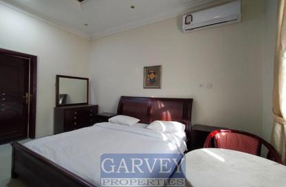 Apartment - Studio - 1 Bathroom for rent in Al Aziziyah - Al Aziziyah - Doha