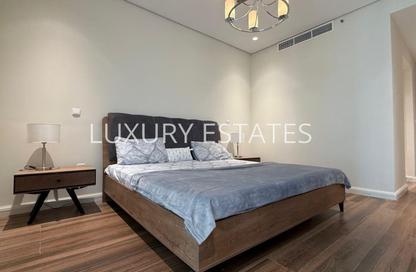 Apartment - 2 Bedrooms - 3 Bathrooms for rent in Floresta Gardens - Floresta Gardens - The Pearl Island - Doha Apartment - 2 Bedrooms - 3 Bathrooms for rent in Floresta Gardens - Floresta Gardens - The Pearl Island - Doha