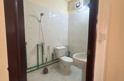 Villa - Studio - 1 Bathroom for rent in Fereej Abdul Aziz - Doha