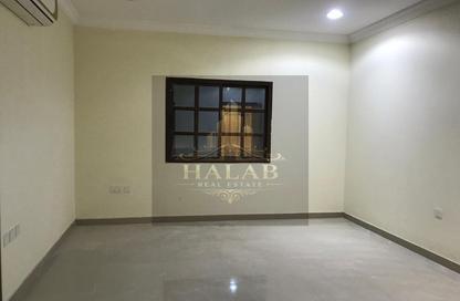 Apartment - 1 Bedroom - 1 Bathroom for rent in Umm Salal Ali - Umm Salal Ali - Doha