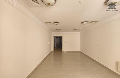 Apartment - 3 Bedrooms - 3 Bathrooms for rent in Al Sadd Road - Al Sadd - Doha