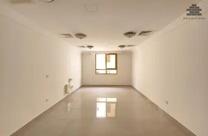 شقة - 3 غرف نوم - 3 حمامات للايجار في شارع السد - السد - الدوحة