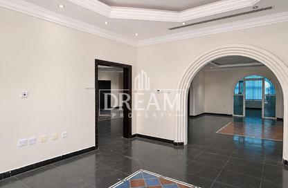 Villa - 7 - 7+ for rent in West Bay Lagoon - West Bay Lagoon - Doha