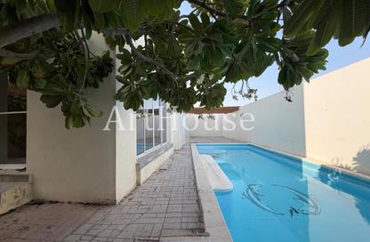 Villa - 5 - 5 for rent in Izghawa - Izghawa - Doha