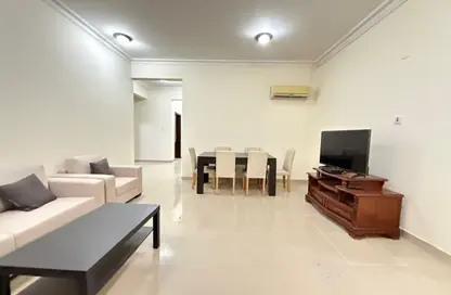 Apartment - 3 Bedrooms - 2 Bathrooms for rent in Thabit Bin Zaid Street - Al Mansoura - Doha