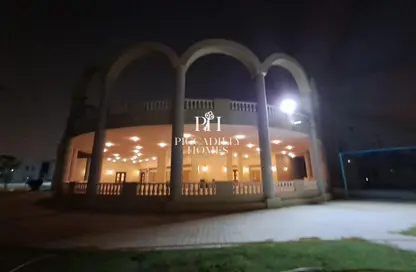 فيلا - 4 غرف نوم - 5 حمامات للايجار في الروابي - الريان - الدوحة