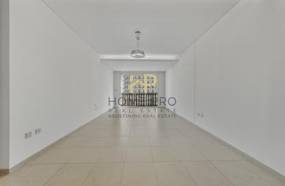 شقة - 1 حمام للايجار في فيفا غرب - فيفا بحرية - جزيرة اللؤلؤة - الدوحة