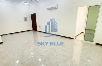 Apartment - 2 Bedrooms - 2 Bathrooms for rent in Souk Al gharaffa - Al Gharrafa - Doha