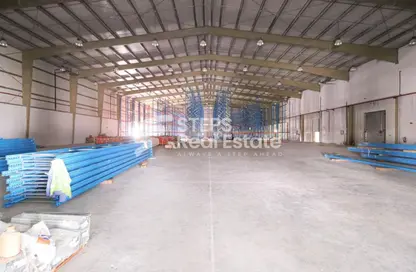 Warehouse - Studio for rent in East Industrial Street - Birkat Al Awamer - Al Wakra
