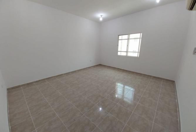 60502860 - Property Main Image