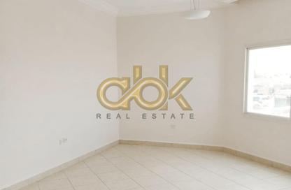 Villa - 4 Bedrooms - 4 Bathrooms for rent in Al Aziziyah - Al Aziziyah - Doha Villa - 4 Bedrooms - 4 Bathrooms for rent in Al Aziziyah - Al Aziziyah - Doha