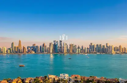 Apartment - 2 Bedrooms - 3 Bathrooms for rent in Tower 28 - Porto Arabia - The Pearl Island - Doha