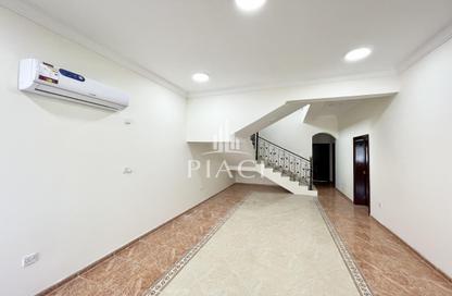Villa - 6 - 5 for rent in Al Gharrafa - Al Gharrafa - Doha