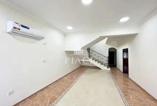 64310388 - Property Image 3