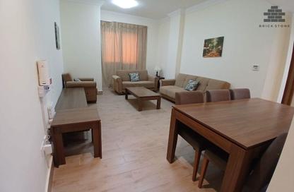 Apartment - 2 Bedrooms - 2 Bathrooms for rent in Umm Ghwailina Comm - Umm Ghuwalina - Umm Ghuwailina - Doha