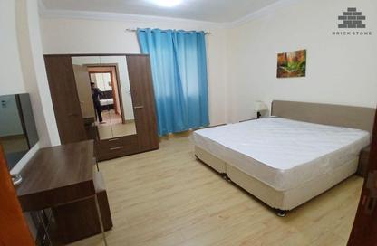 Apartment - 2 Bedrooms - 2 Bathrooms for rent in Umm Ghwailina Comm - Umm Ghuwalina - Umm Ghuwailina - Doha