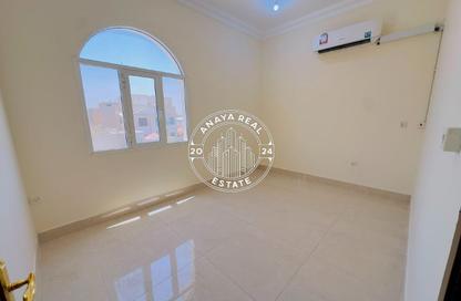 Villa - 1 Bedroom - 1 Bathroom for rent in Al Nuaija Street - Al Nuaija - Doha