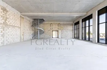 محل تجاري - استوديو - 5 حمامات للايجار في الوكرة - الوكرة - الوكرة - الوكرة