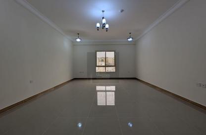 Apartment - 3 Bedrooms - 3 Bathrooms for rent in Al Mansoura - Al Mansoura - Doha