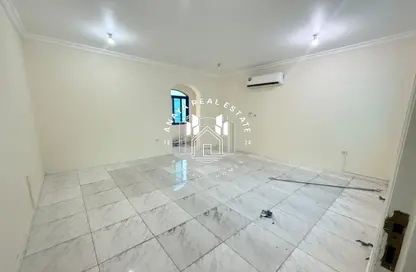 Apartment - 1 Bedroom - 1 Bathroom for rent in Bliss Gardens - New Salata - Salata - Doha