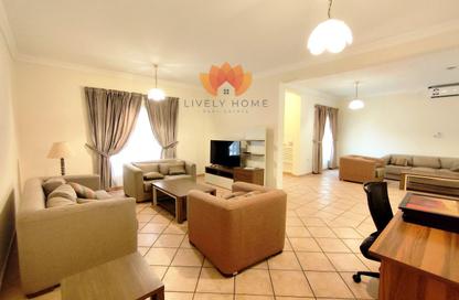 Villa - 3 Bedrooms - 3 Bathrooms for rent in Old Airport 43 - Old Airport Road - Doha