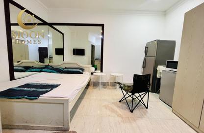 Apartment - Studio - 1 for rent in Umm Ghwailina Comm - Umm Ghuwalina - Umm Ghuwailina - Doha