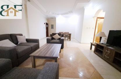 Apartment - 2 Bedrooms - 2 Bathrooms for rent in Al Mansoura - Al Mansoura - Doha