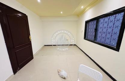 شقة - غرفة نوم - 1 حمام للايجار في الهلال - الهلال - الدوحة