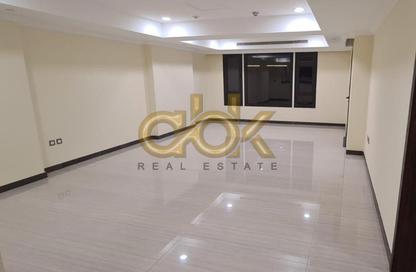 Apartment - 1 - 2 for sale in East Porto Drive - Porto Arabia - The Pearl Island - Doha