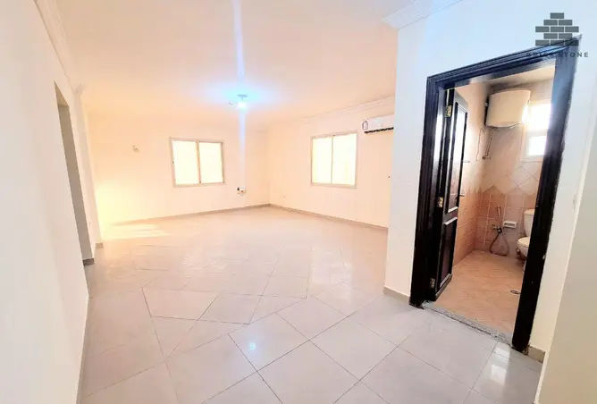 64030273 - Property Image 2