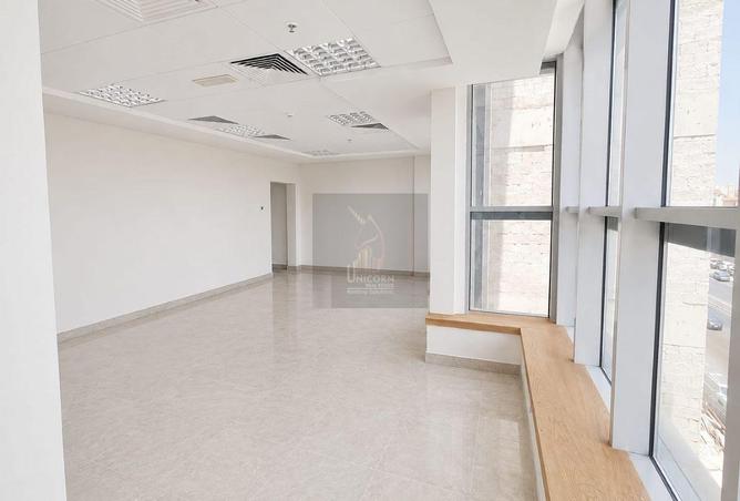 60613060 - Property Image 3