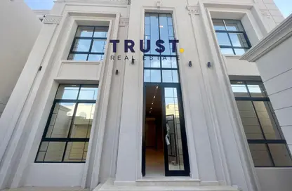 فيلا - 7 غرف نوم - 7 حمامات للبيع في الثمامة - الثمامة - الدوحة