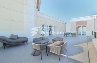 Apartment - 2 Bedrooms - 3 Bathrooms for rent in Viva West - Viva Bahriyah - The Pearl Island - Doha Apartment - 2 Bedrooms - 3 Bathrooms for rent in Viva West - Viva Bahriyah - The Pearl Island - Doha