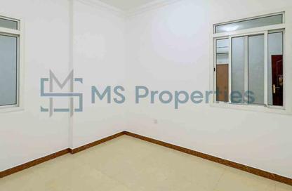 Apartment - 3 Bedrooms - 2 Bathrooms for rent in Abu Umama Street - Al Muntazah - Doha