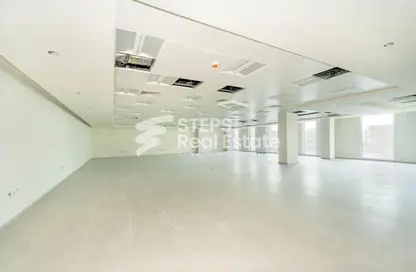 Office Space - Studio - 3 Bathrooms for rent in Bu Hamour Street - Abu Hamour - Doha
