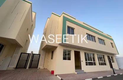 Villa - 7 Bedrooms - 6 Bathrooms for rent in Ain Khaled Villas - Ain Khaled - Doha