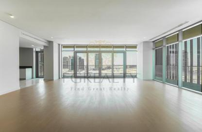 Apartment - 2 Bedrooms - 4 Bathrooms for sale in Seef Lusail Tower 1 - Seef Lusail - Lusail City - Lusail