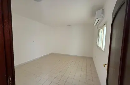 Apartment - 1 Bedroom - 1 Bathroom for rent in Bu Hamour Street - Abu Hamour - Doha