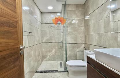 Apartment - 2 Bedrooms - 3 Bathrooms for rent in Rivan Building - Al Erkyah City - Lusail