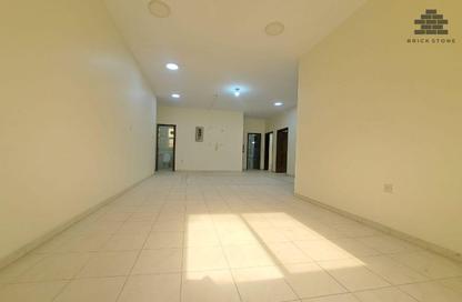 Apartment - 3 Bedrooms - 3 Bathrooms for rent in Anas Street - Fereej Bin Mahmoud North - Fereej Bin Mahmoud - Doha