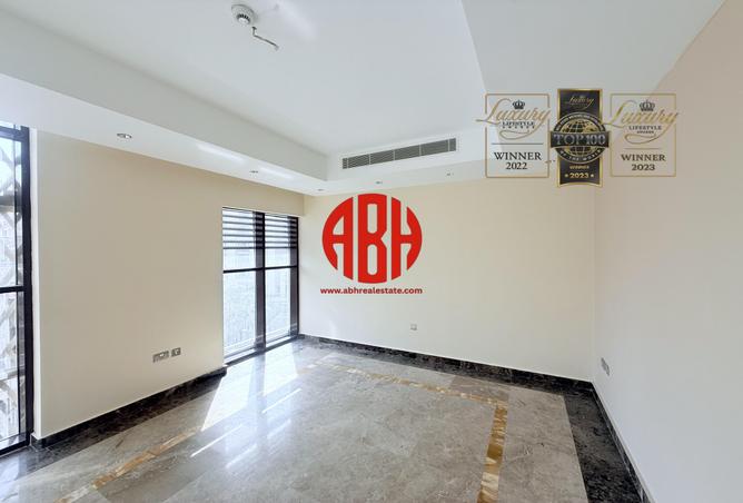 58848192 - Property Image 2