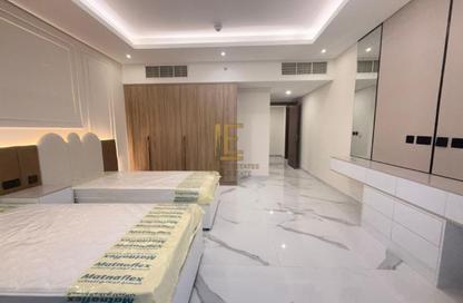 Apartment - 2 Bedrooms - 3 Bathrooms for sale in East Porto Drive - Porto Arabia - The Pearl Island - Doha
